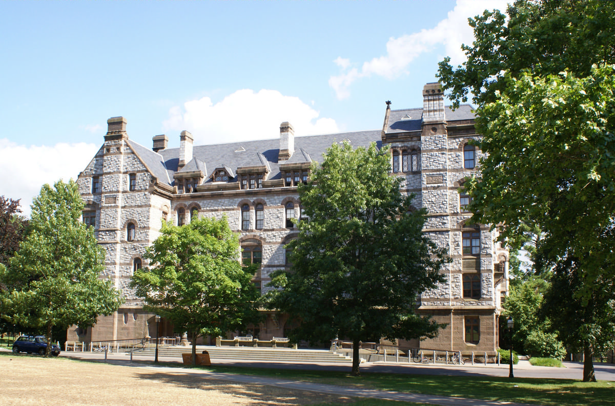 Université de Princeton – Witherspoon Hall 