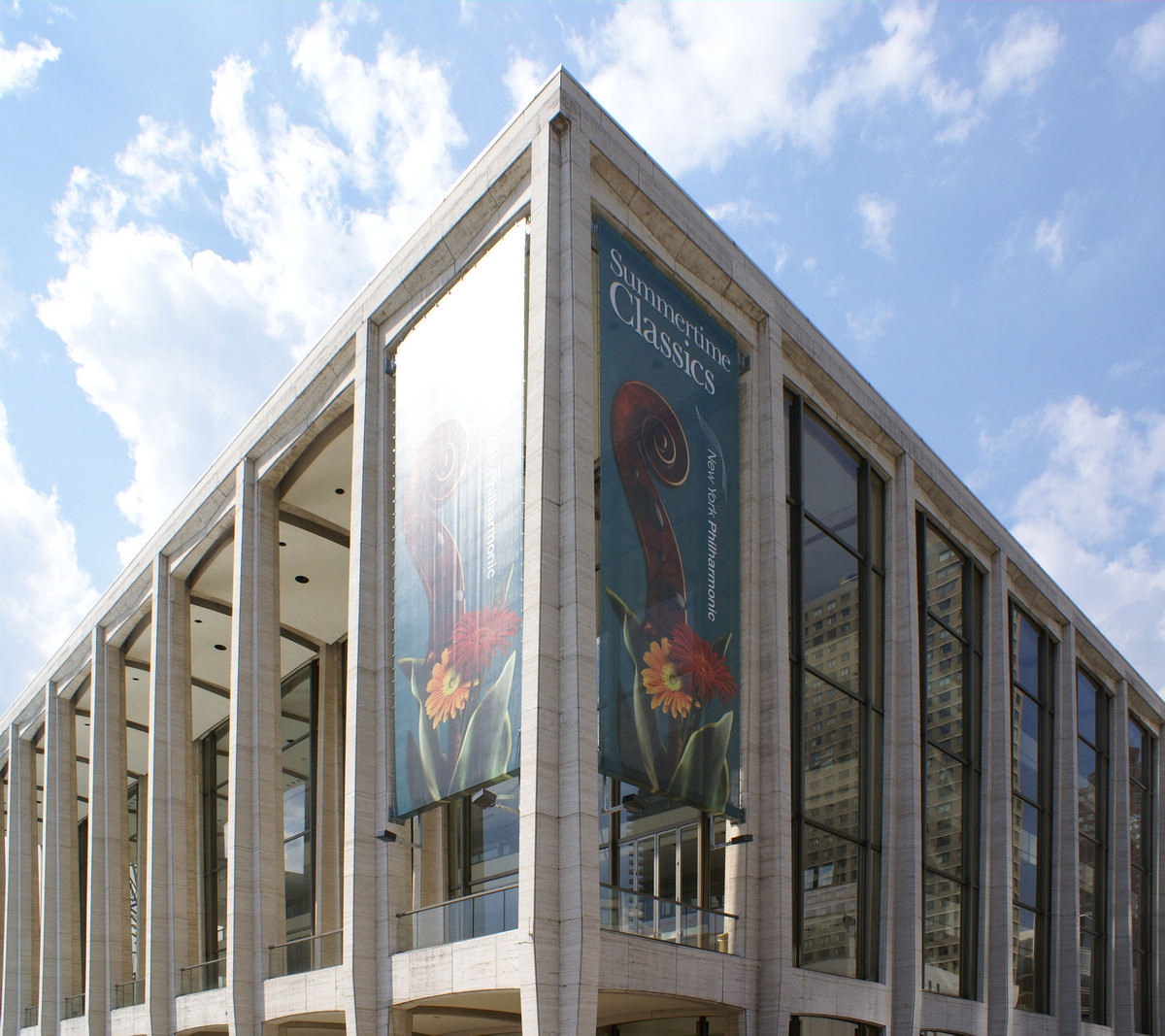 Lincoln Center for the Performing Arts – Avery Fisher Hall 