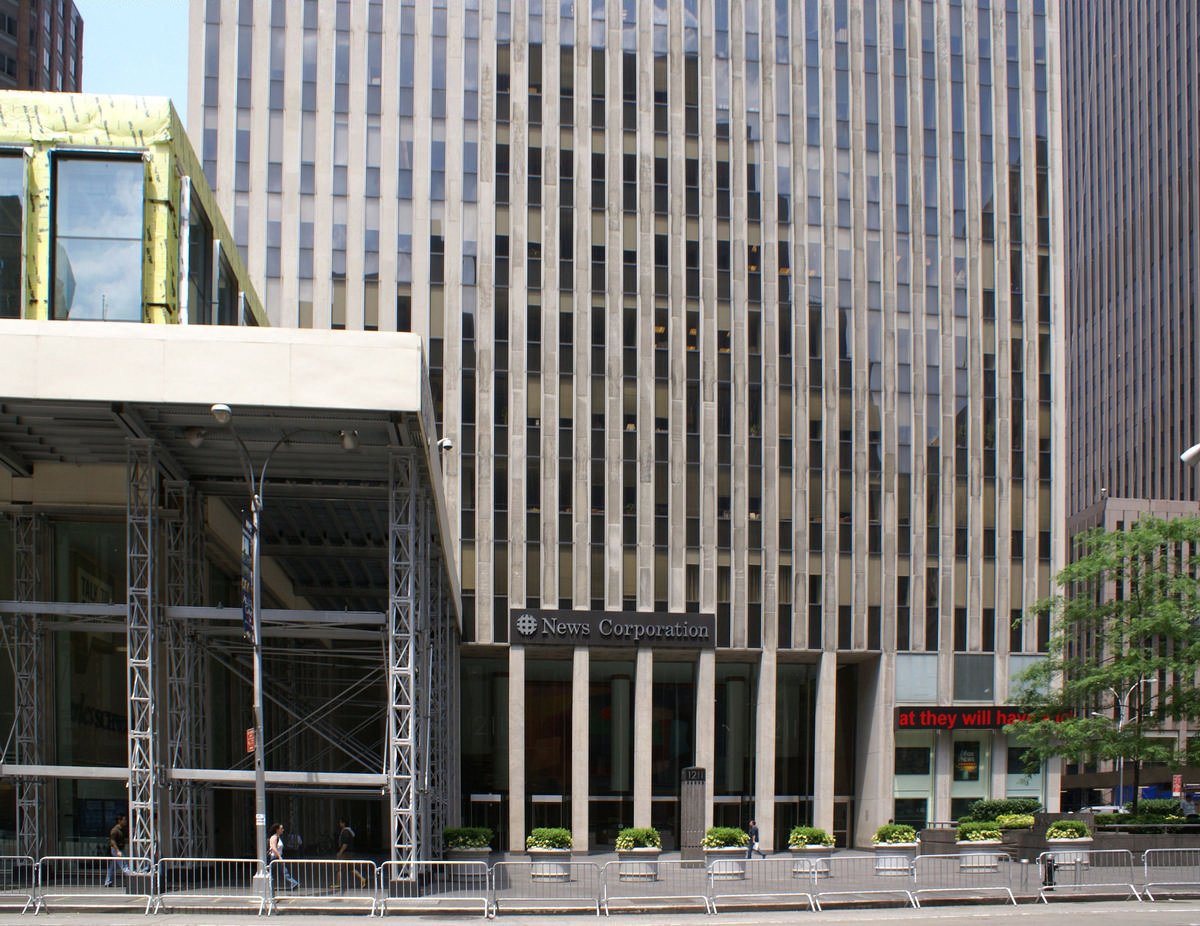 Rockefeller Center – Celanese Building 