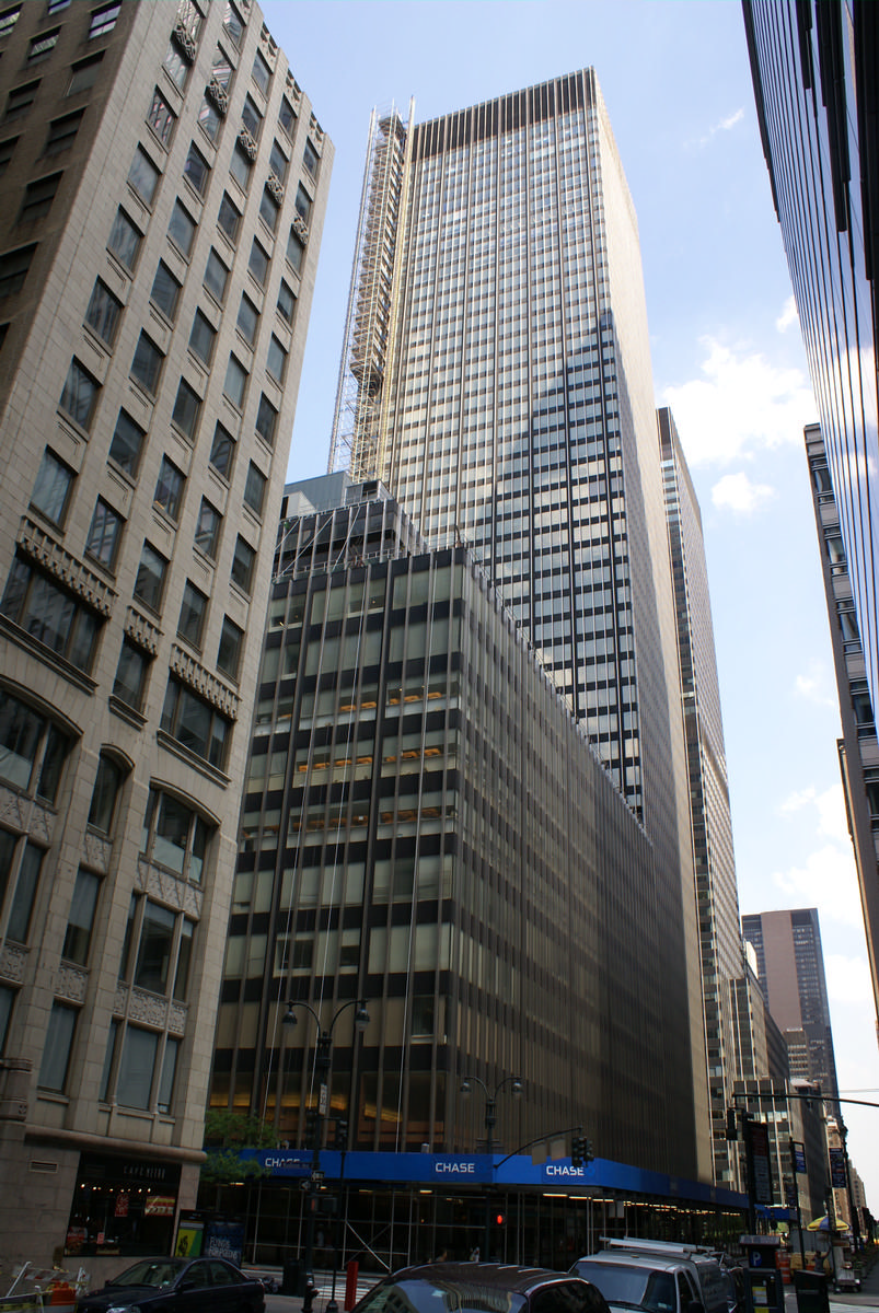 JPMorgan Chase Tower 