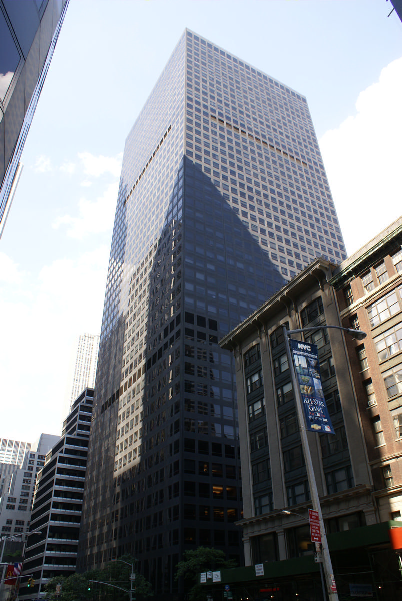 1166 Avenue of the Americas 