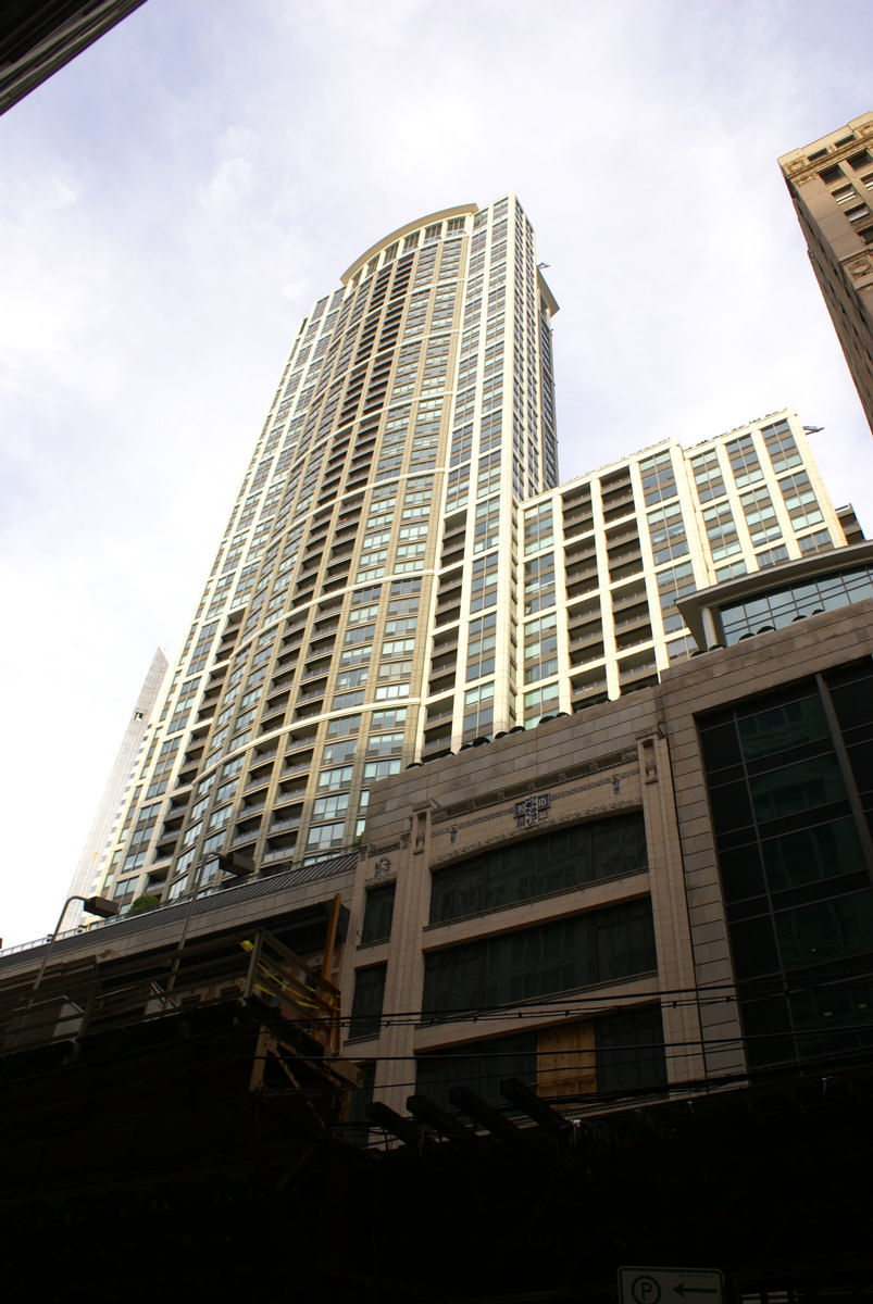 The Heritage at Millennium Park 