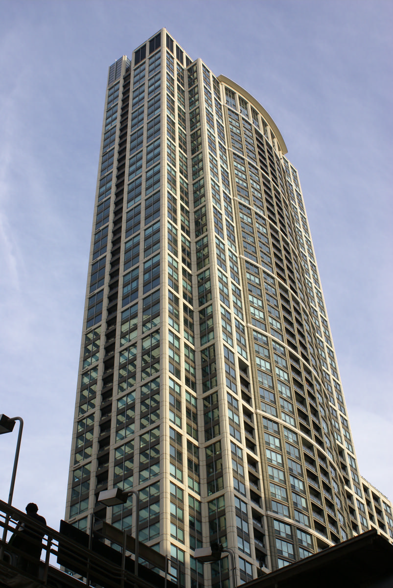 The Heritage at Millennium Park 