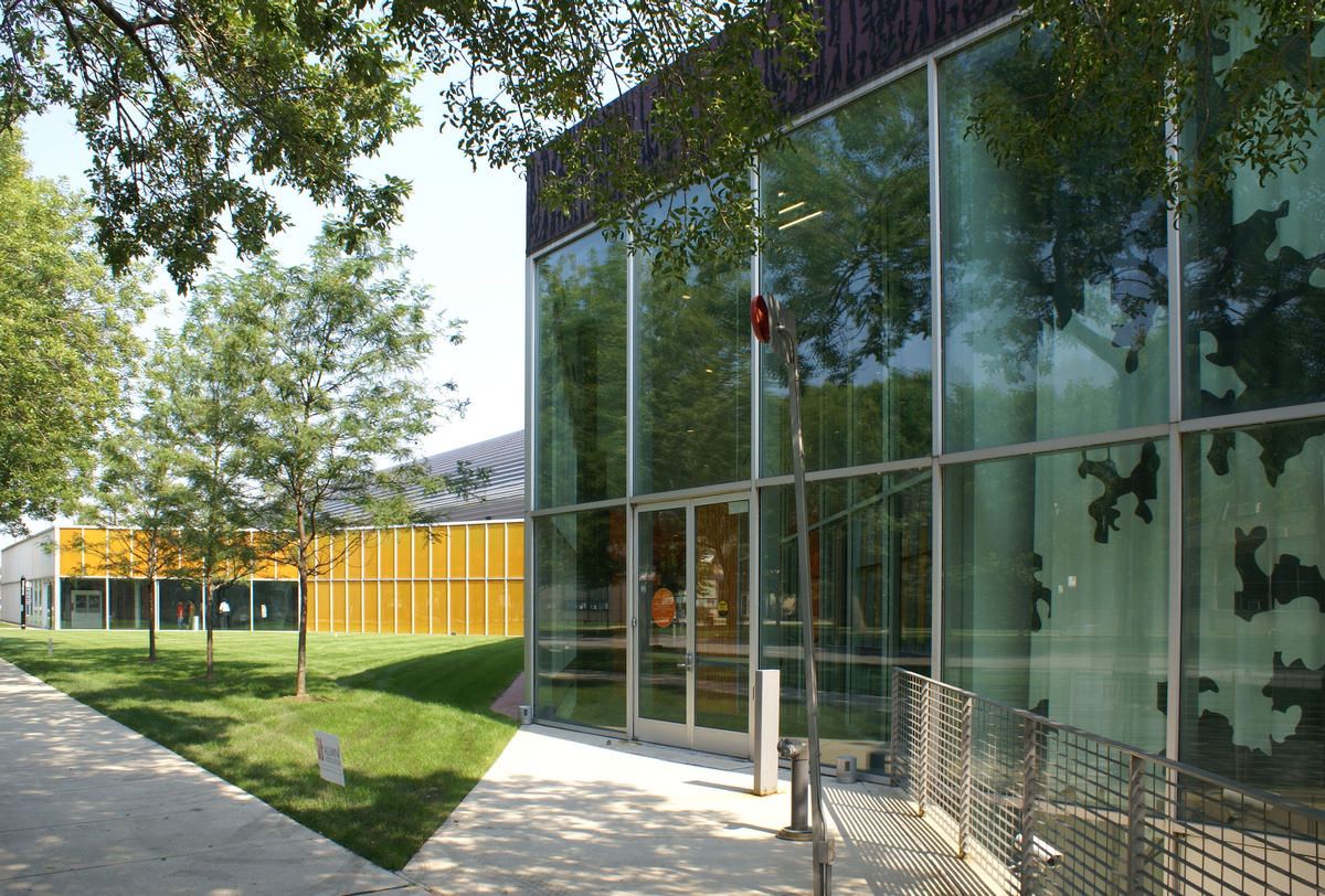 McCormick Tribune Campus Center 