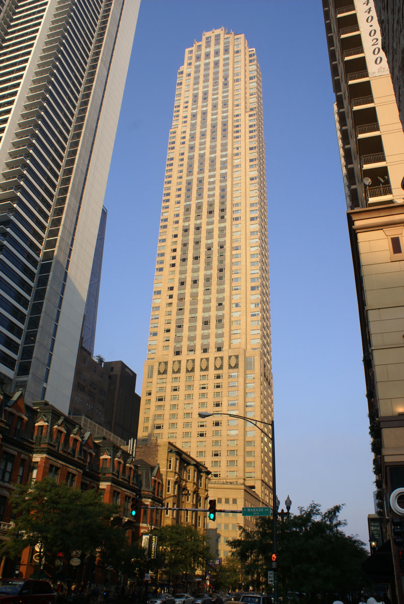 Park Tower 