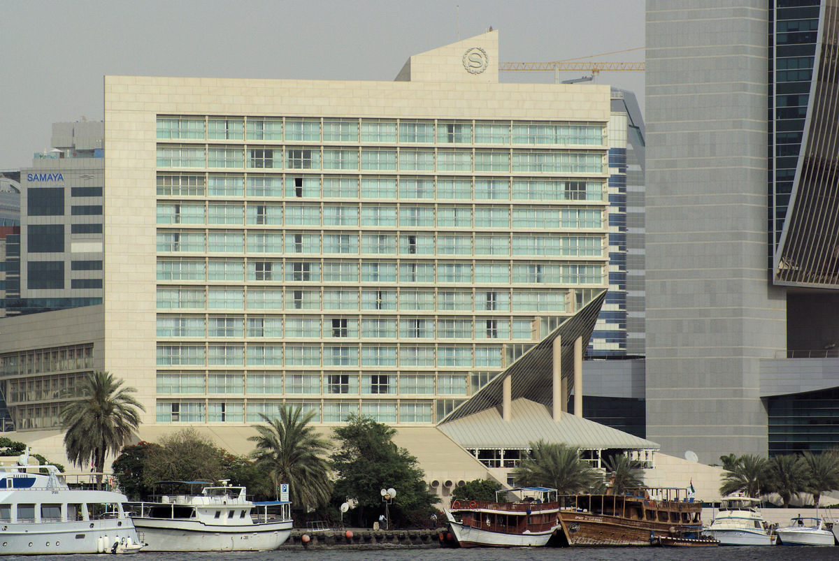 Sheraton Dubai Creek Hotel 