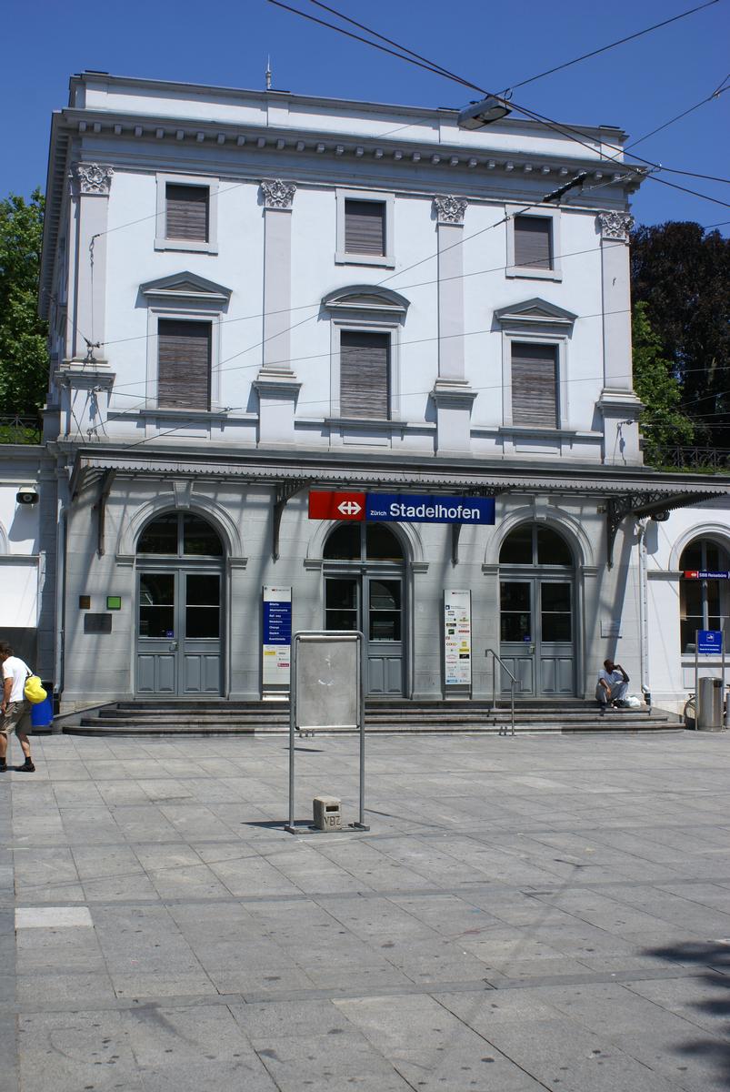 Gare de Zurich-Stadelhofen 