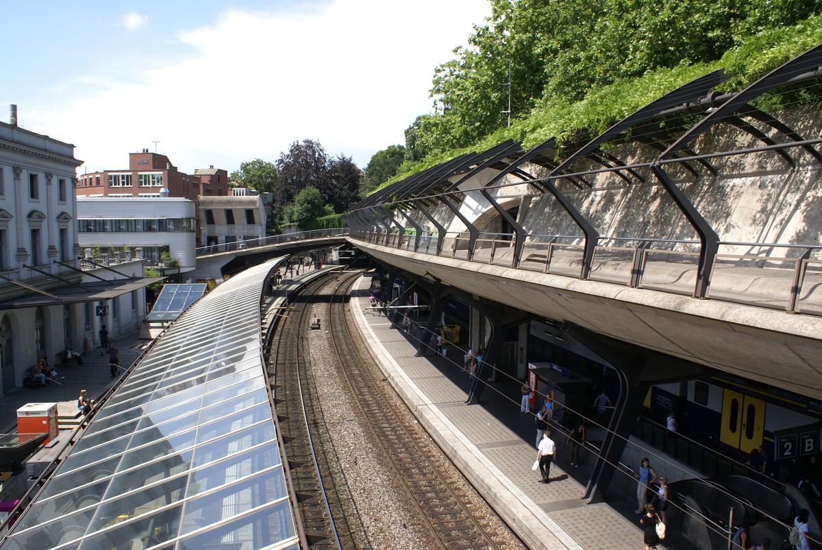S-Bahnhof Stadelhofen 