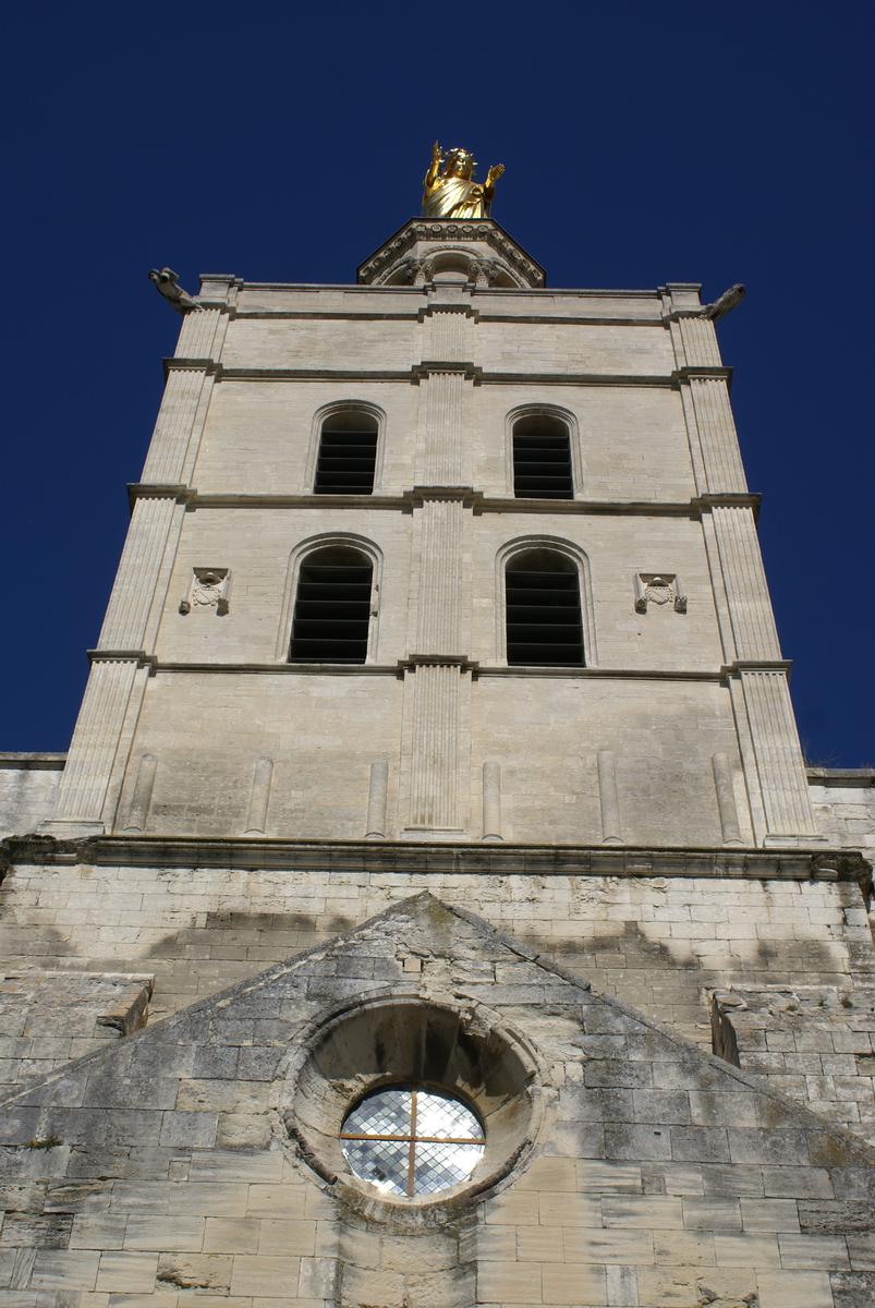 Cathédrale Notre-Dame des Doms 