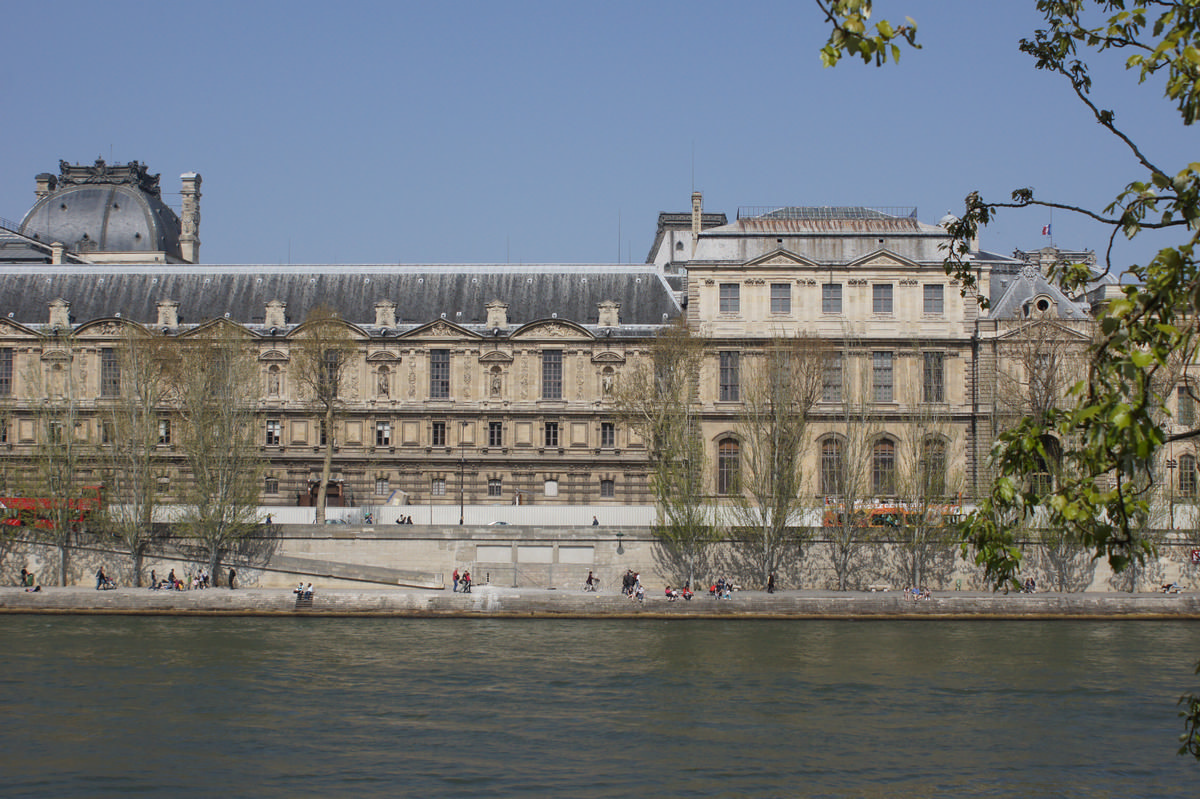 Palais du Louvre - Fassade zur Seine hin 