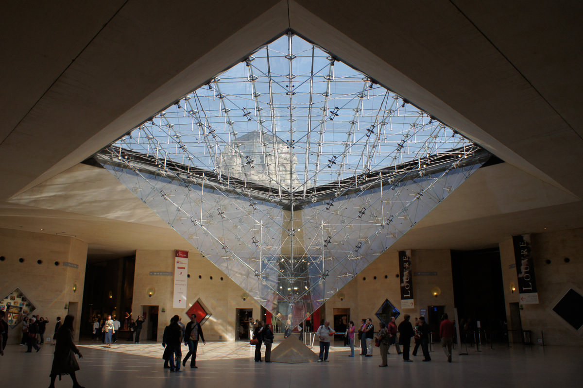 Pyramide Inversee Paris 1 St 1993 Structurae