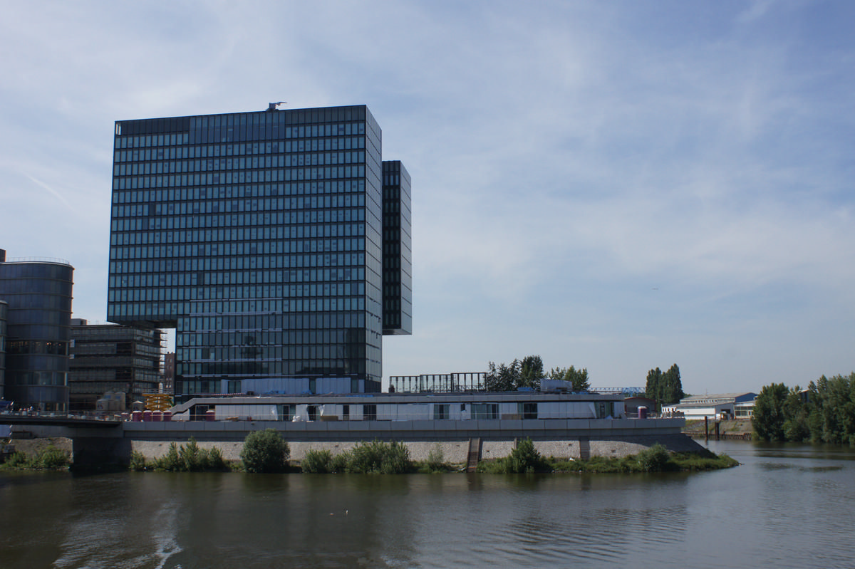 Medienhafen Düsseldorf – Hafenspitze – Hyatt-Regency Hotel 