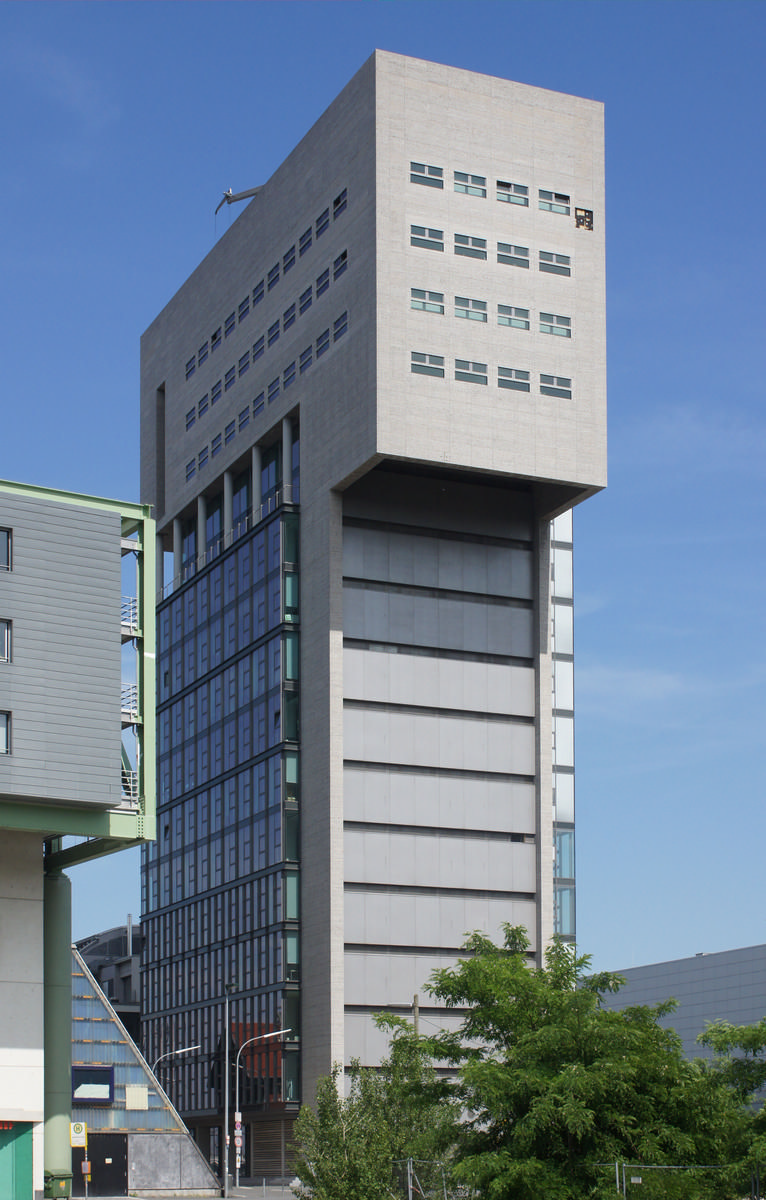 Medienhafen Düsseldorf – DOCK 