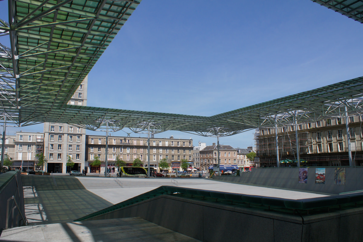 Amiens Station Plaza Roof 