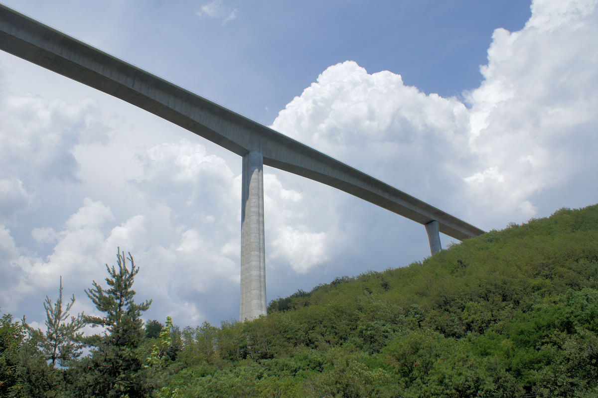 Colagne Viaduct 