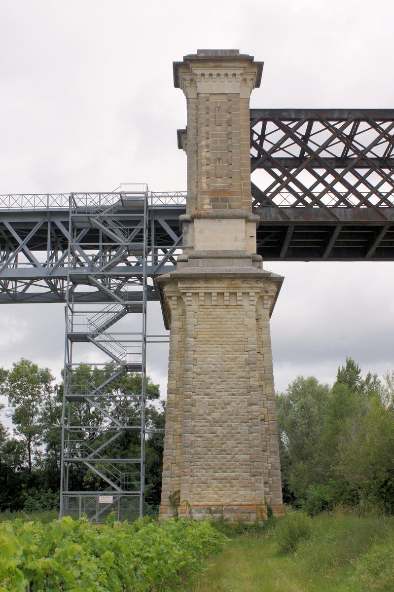 Cubzac Railroad Bridge 