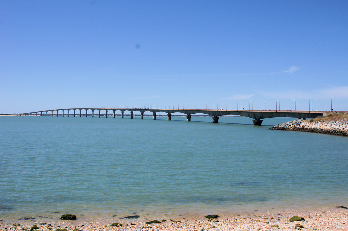 Re Island Bridge 