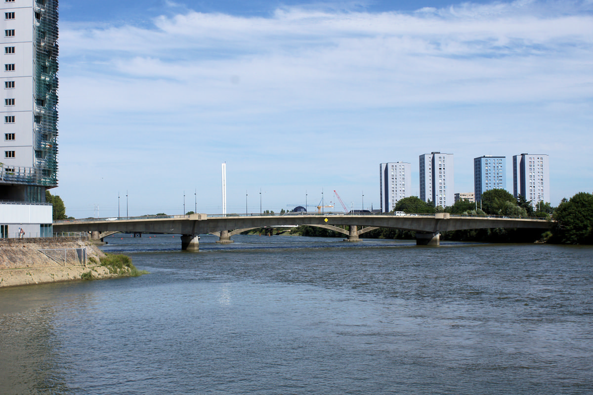 Willy-Brandt-Brücke 