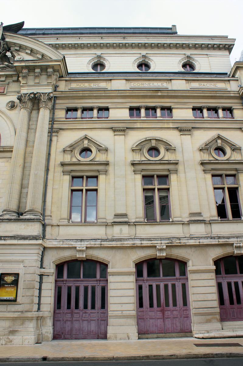 Tours Municipal Theater 