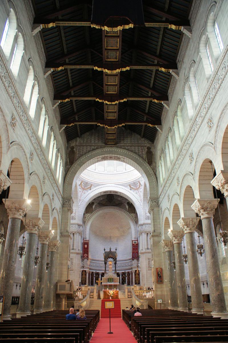 Saint Martin's Basilica 