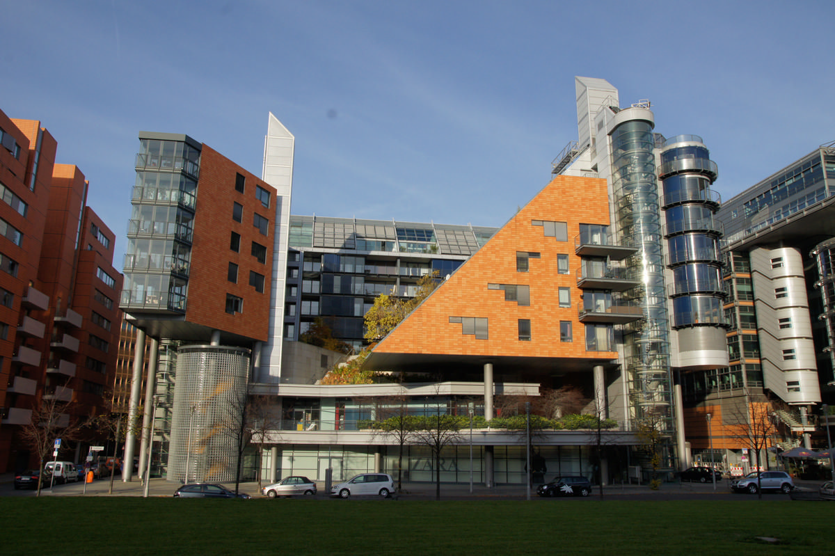 Linkstrasse Residential Building 