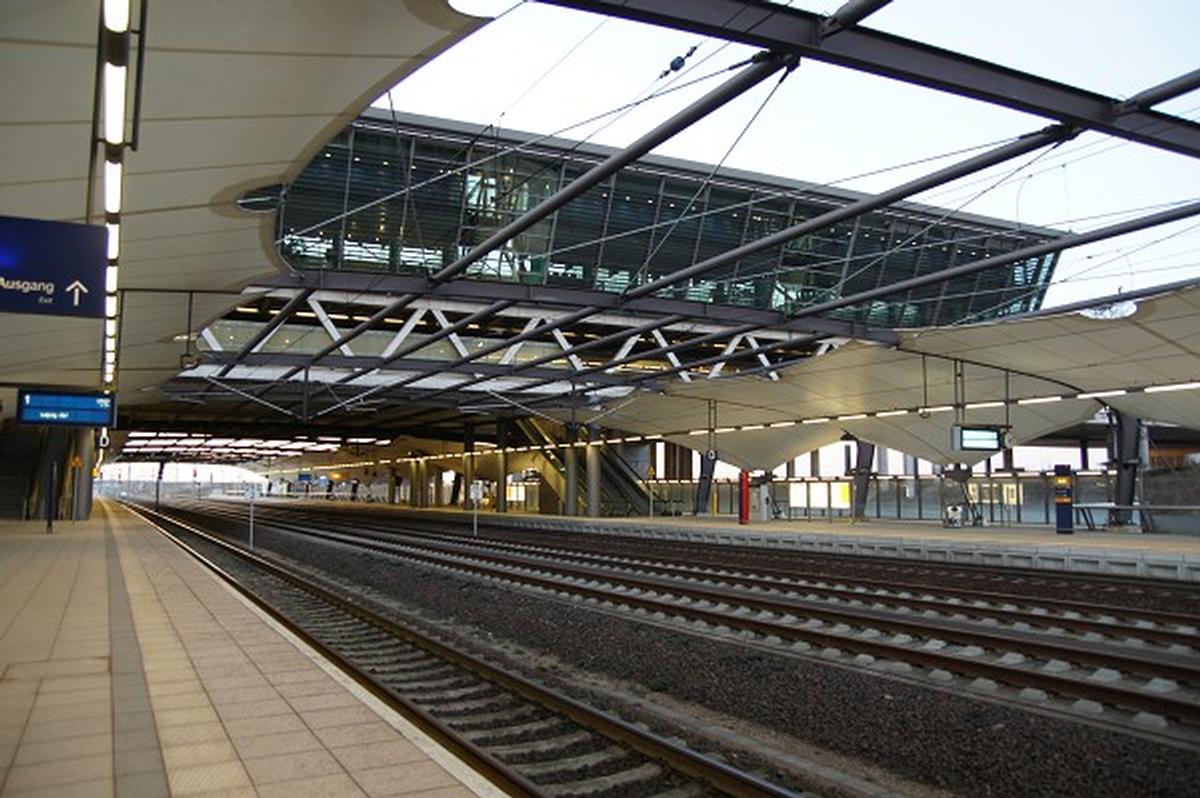 Fernbahnhof Flughafen Leipzig/Halle 