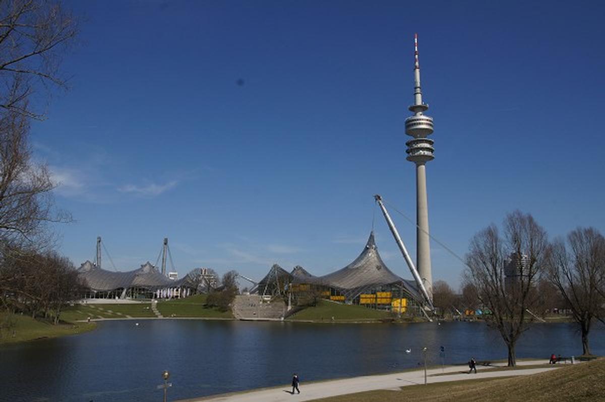 Olympic Summer Games 1972 – Olympiapark – Olympia Tower – Roof over the buildings of the Olympic Park – Olympia-Schwimmhalle 