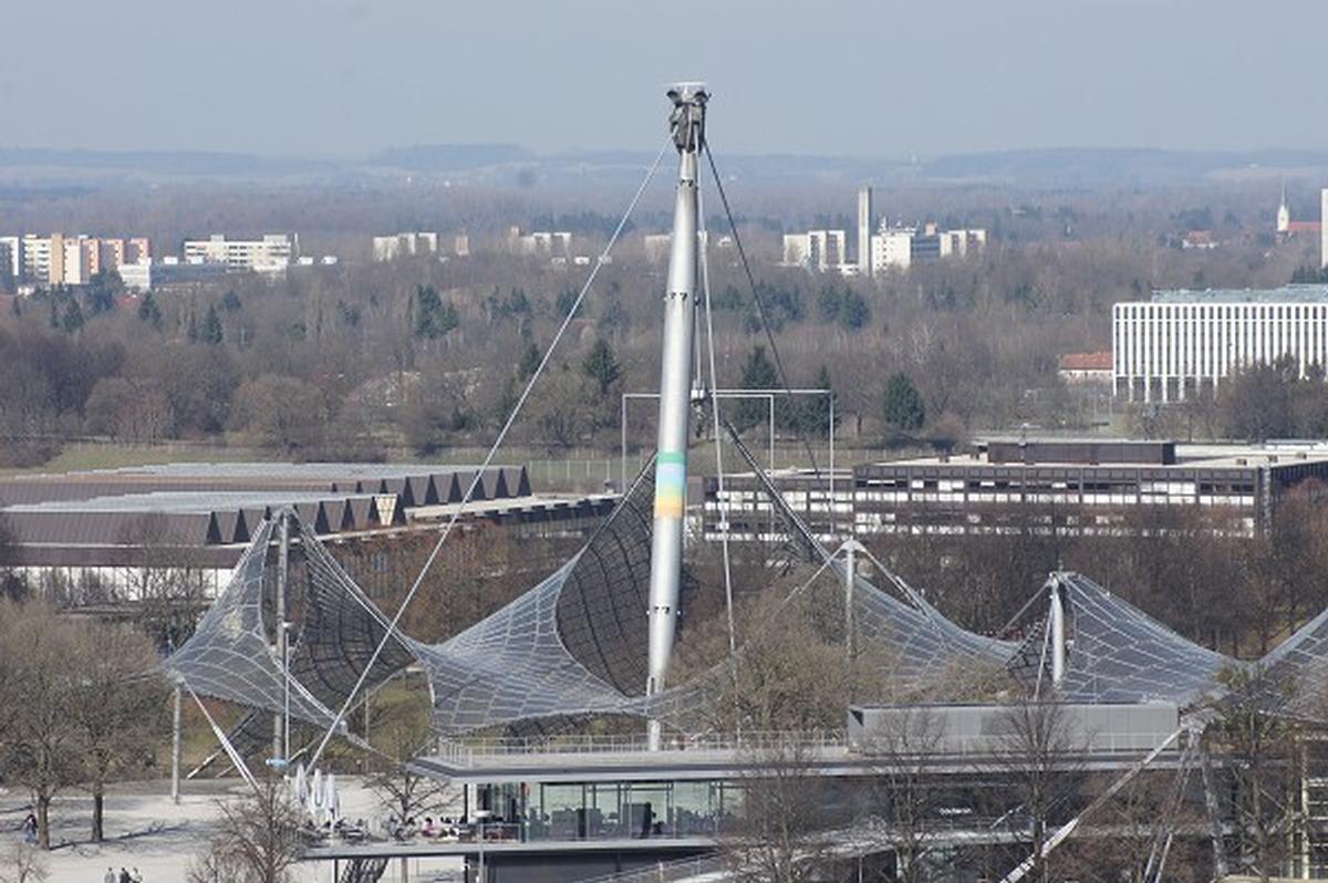 Überdachung der Sportstätten im Olympiapark 