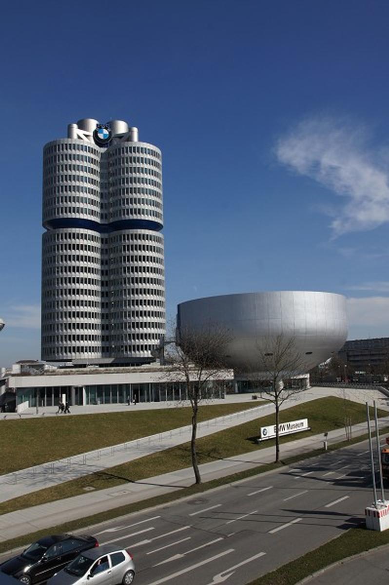 BMW Headquarters – BMW Museum 