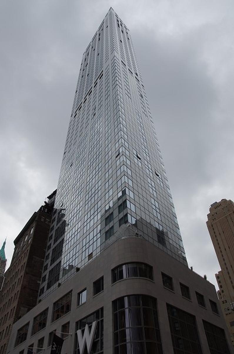 W New York Downtown – Hotel and Residences 