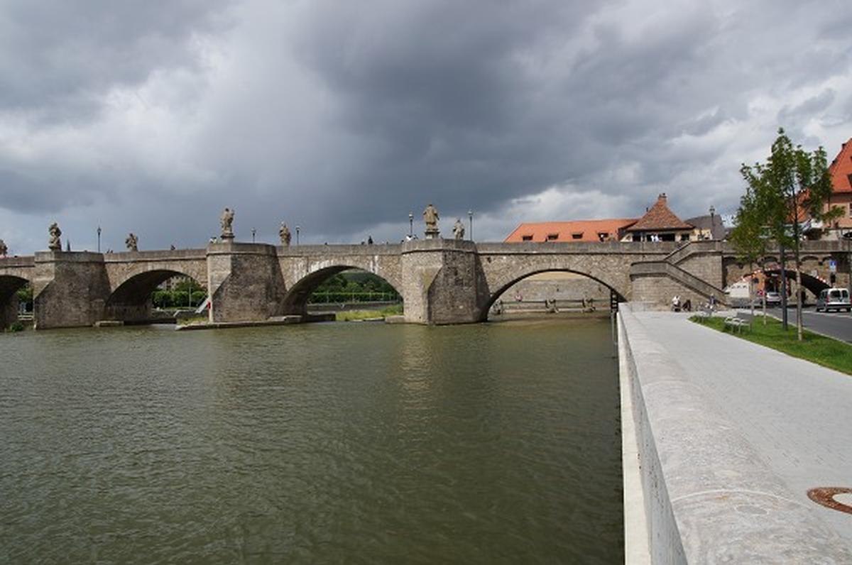 Alte Mainbrücke Würzburg 