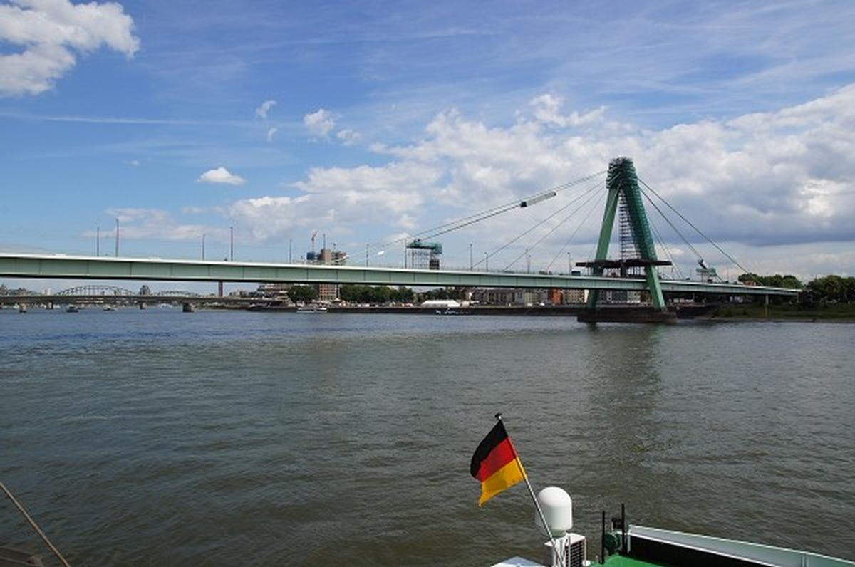 Severinsbrücke 