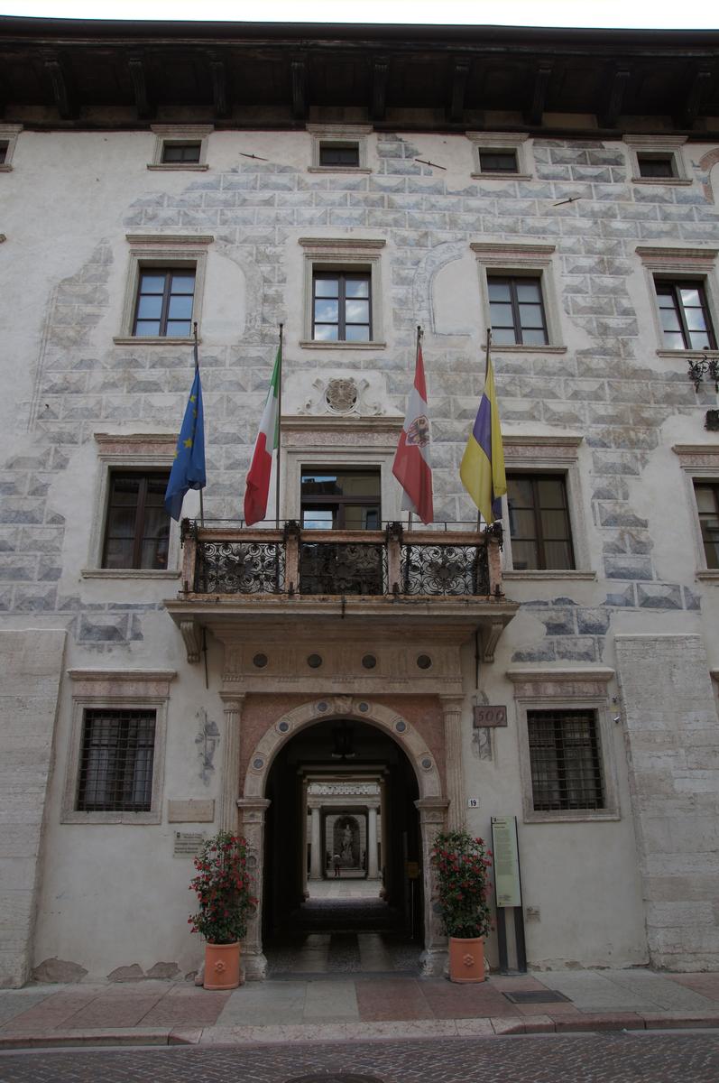 Palazzo Thun 
