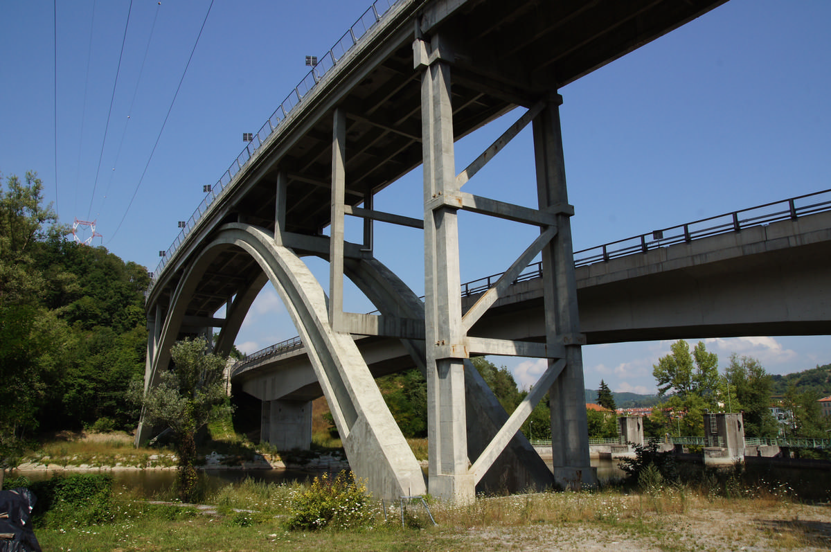 Talbrücke Bormida di Millesimo Sud (A6) 