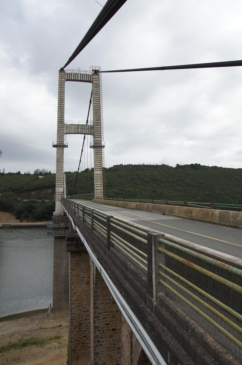 Térénez-Brücke 