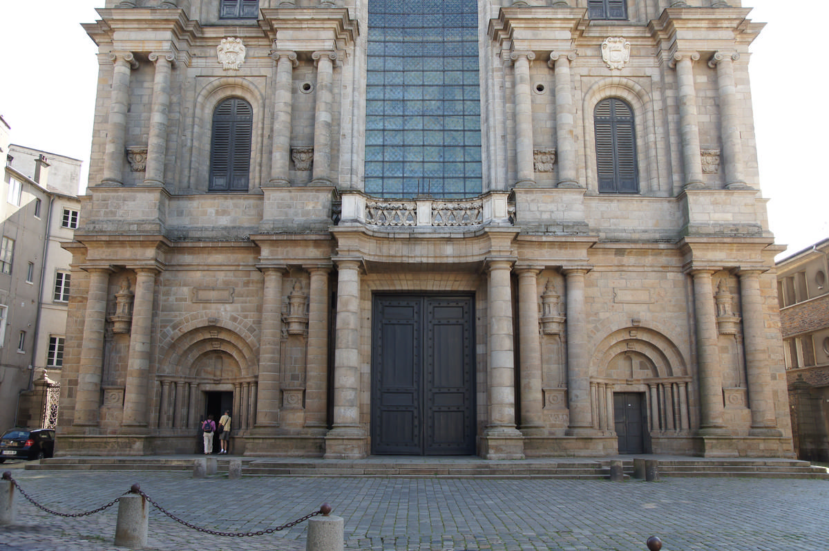 Kathedrale Saint-Pierre 