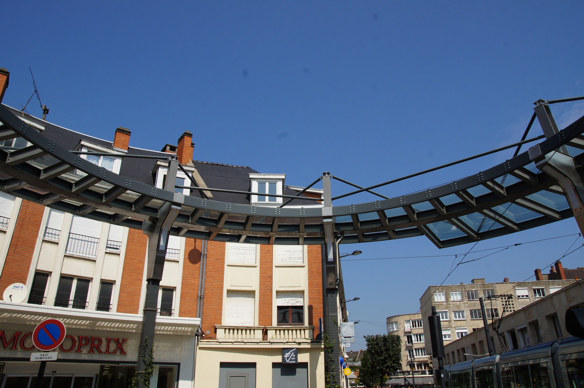 Straßenbahnhaltestelle Hôtel de ville 