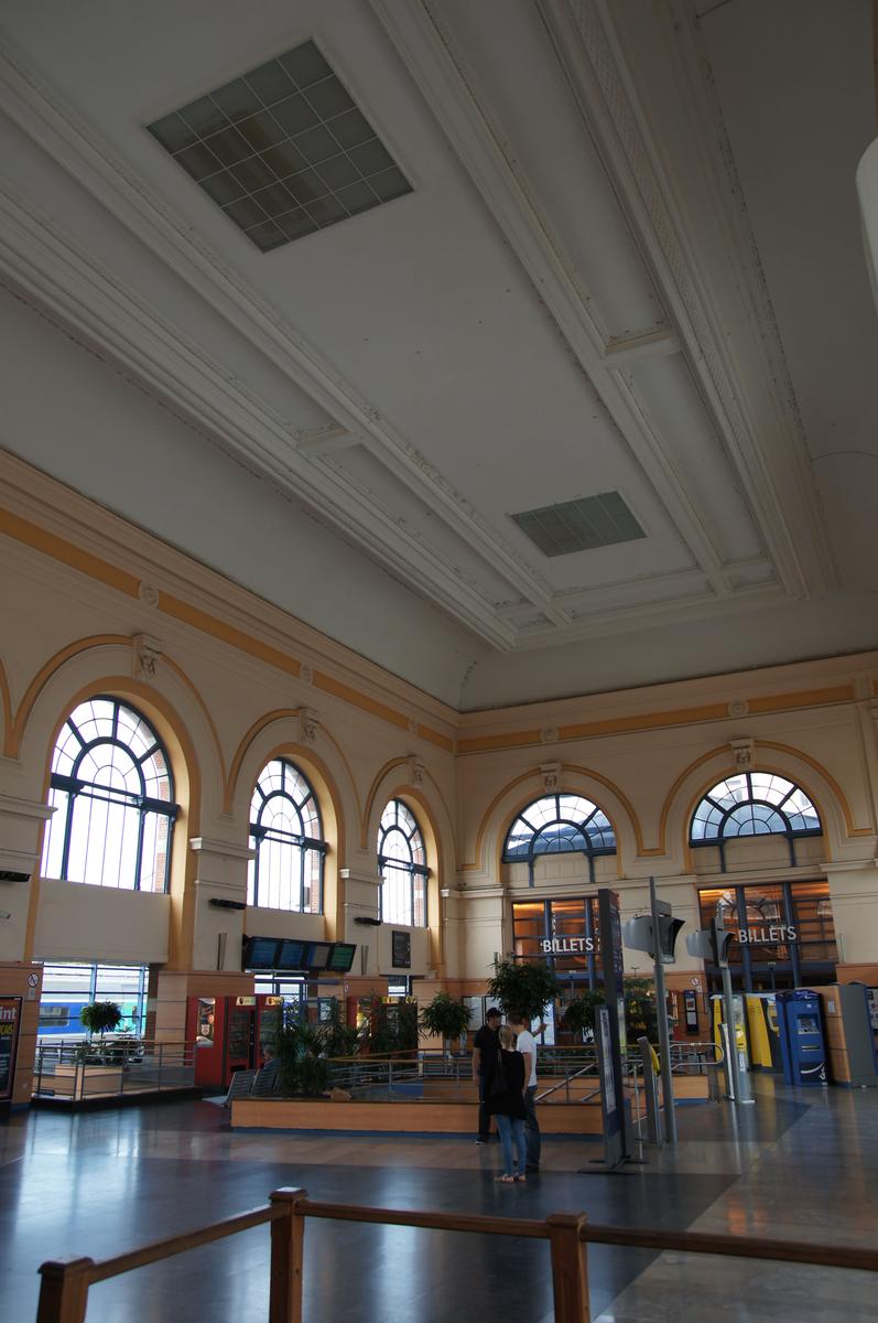 Valenciennes Station 