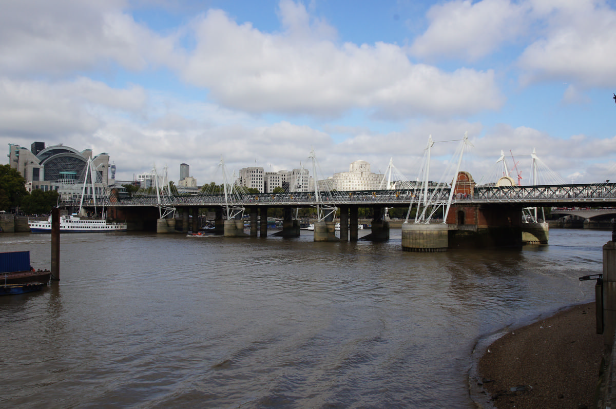 Hungerford Bridge – Golden Jubilee Bridges 