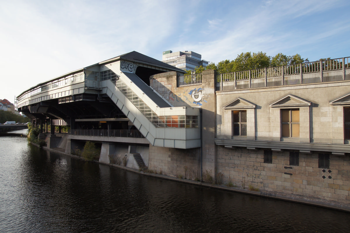 Hallesches Tor Metro Station (Berlin-Kreuzberg, 1902) | Structurae