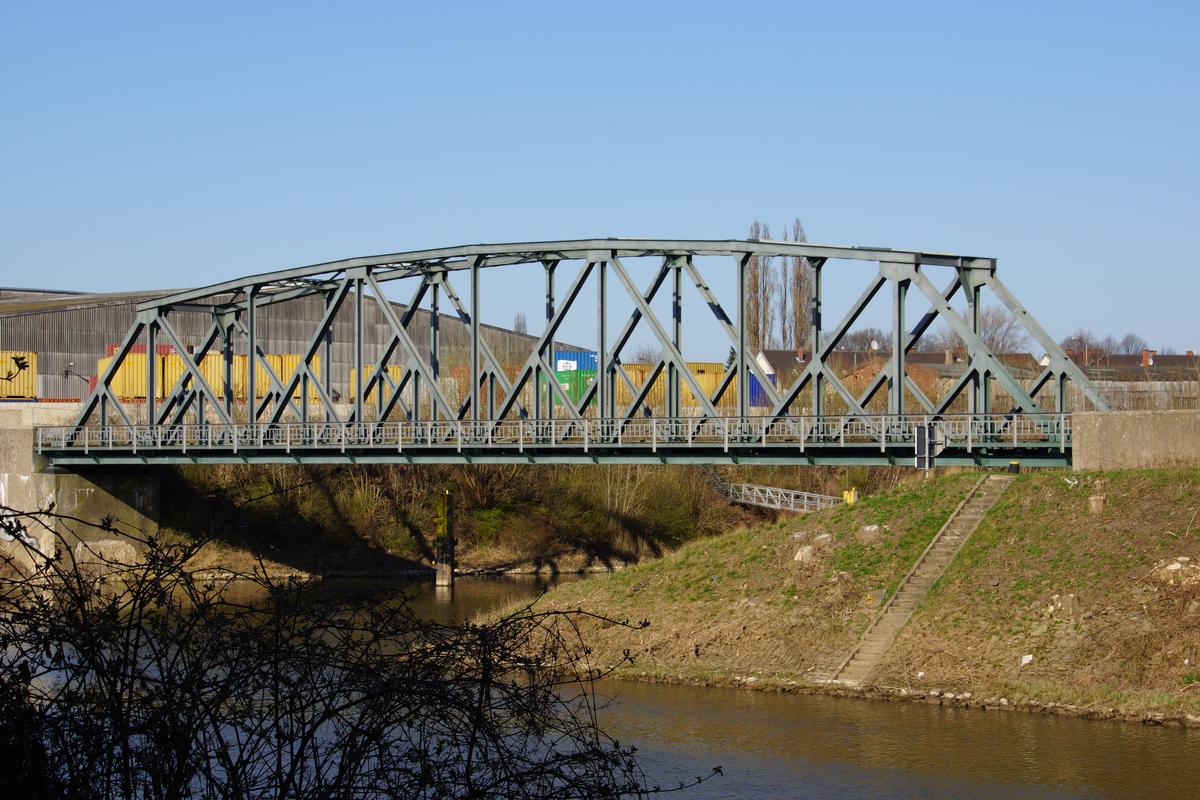 Werksbrücke am Alten Weserhafen 