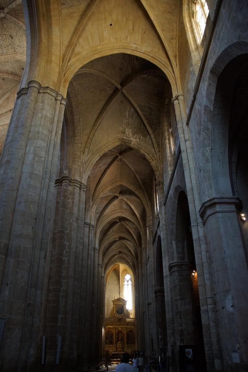 Sainte-Marie-Madeleine Basilica 