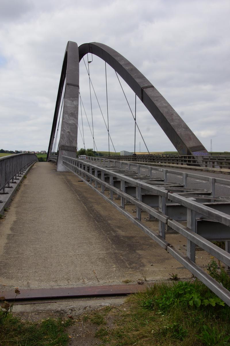 Hermalle Bridge 