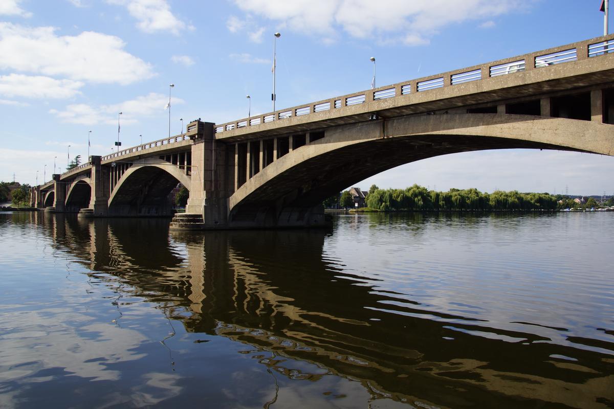 Maasbrücke Visé 