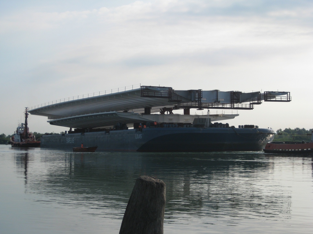 Pont Jacques-Chaban-Delmas 