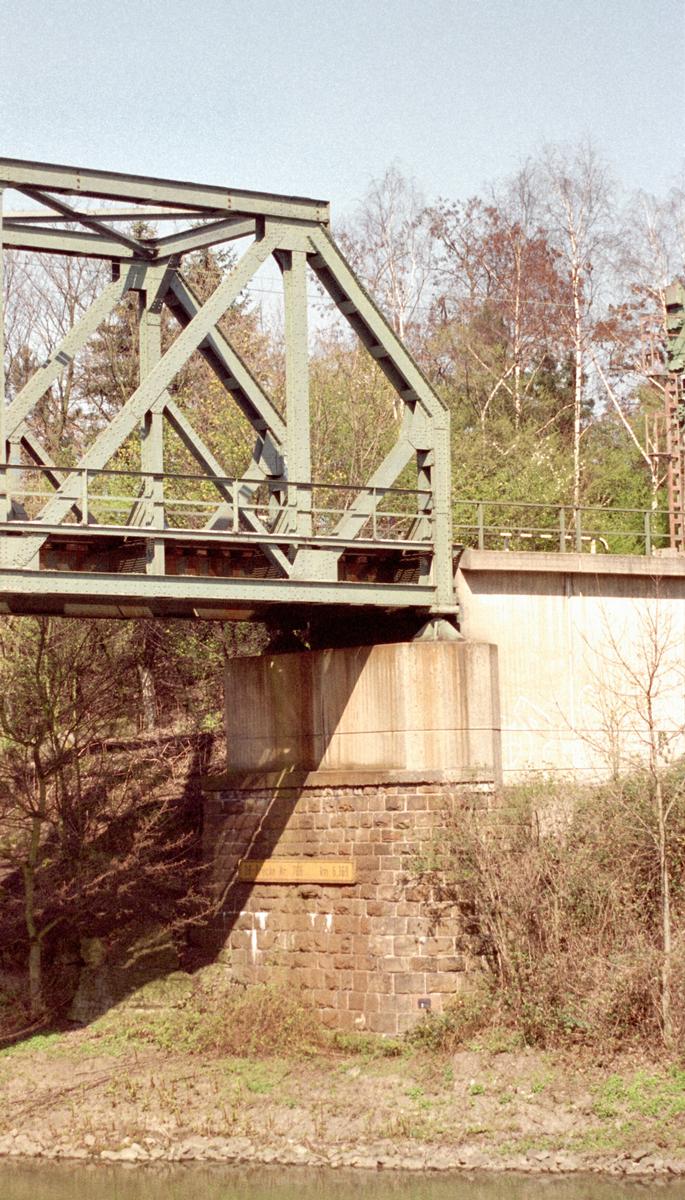 Pont No. 706 à Duisburg 