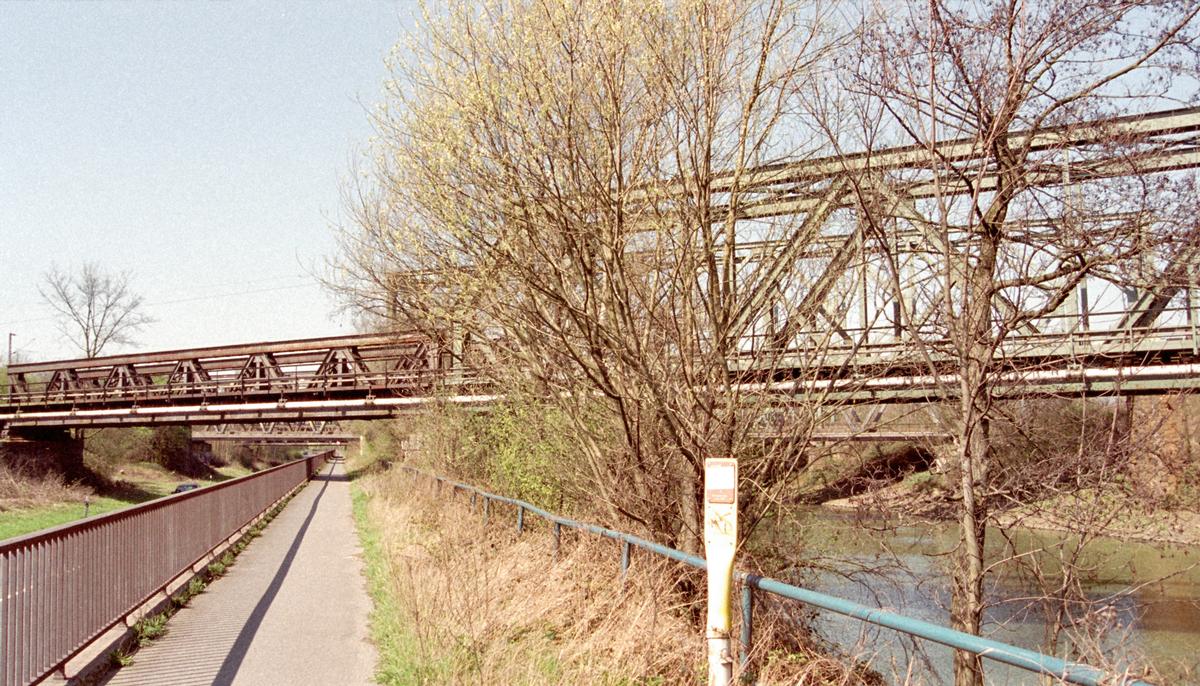 Pont No. 709 à Duisburg 