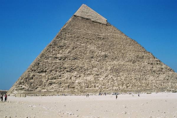 Pyramid of Chefren 