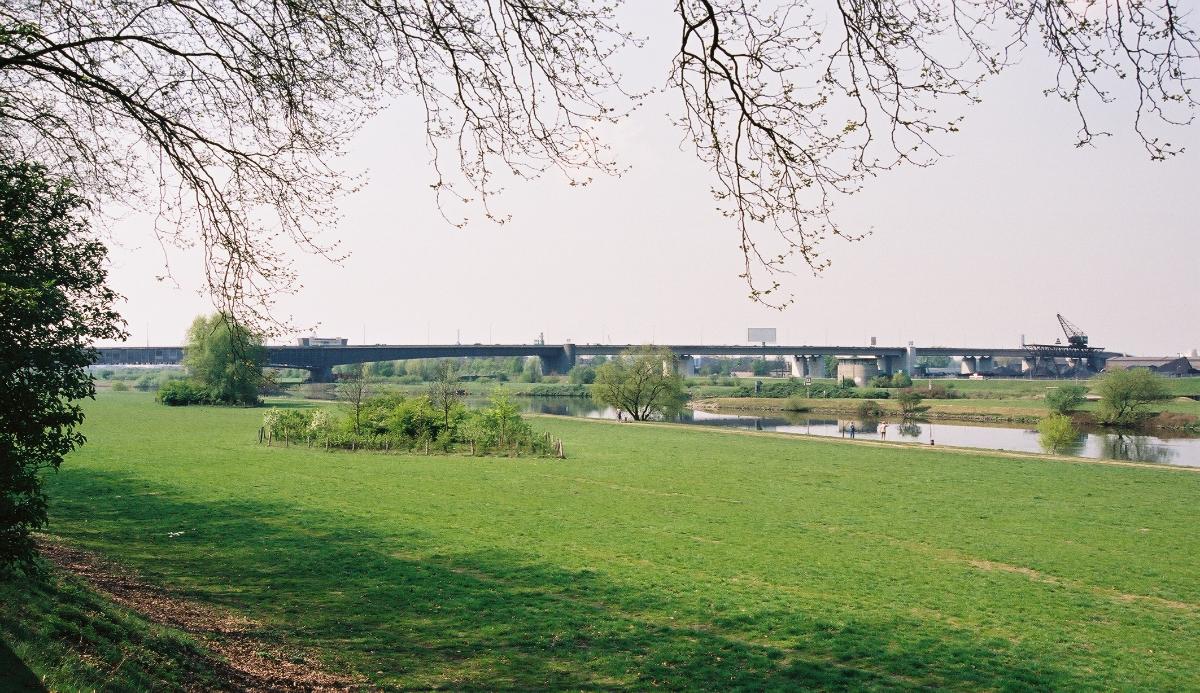 Berliner Brücke, Duisburg 