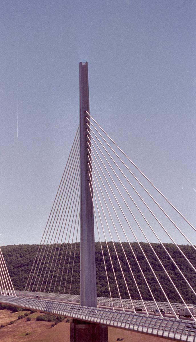 Millau Viaduct (Millau, 2004) 